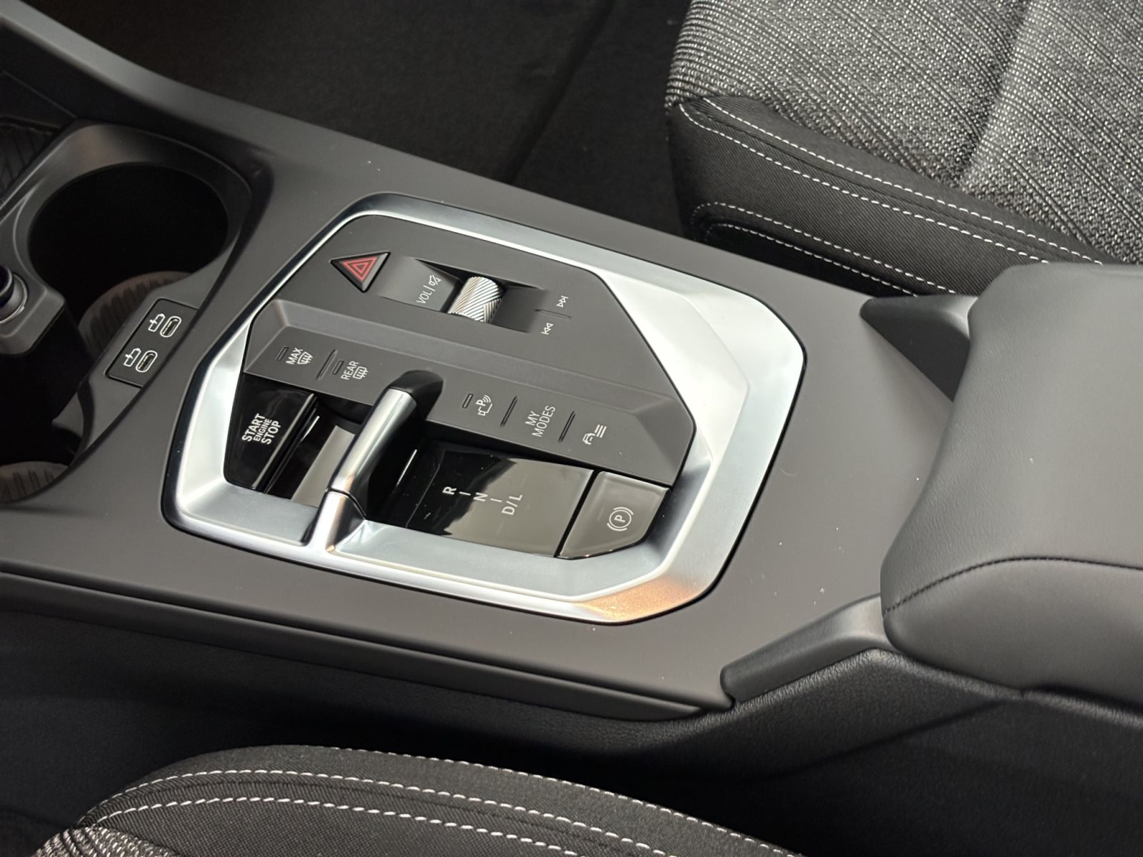 Fahrzeugabbildung BMW 120 [M Sport, Navi, 18 LMR, RFK, SHZ, LED] DAB