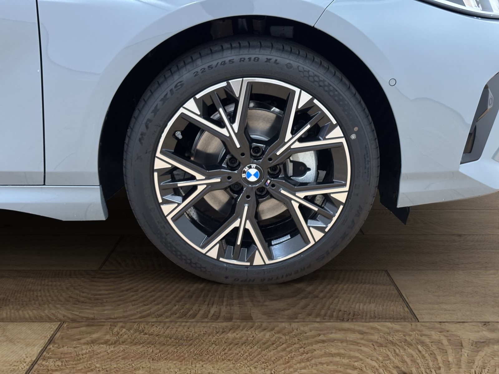 Fahrzeugabbildung BMW 120 [M Sport, Navi, 18 LMR, RFK, SHZ, LED] DAB