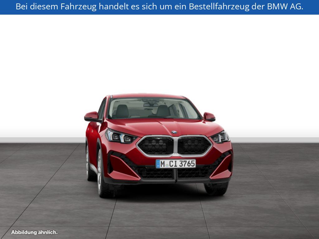 Fahrzeugabbildung BMW X2 sDrive20i