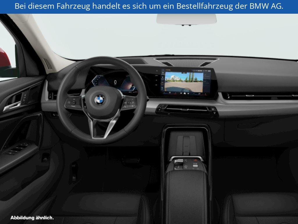 Fahrzeugabbildung BMW X2 sDrive20i