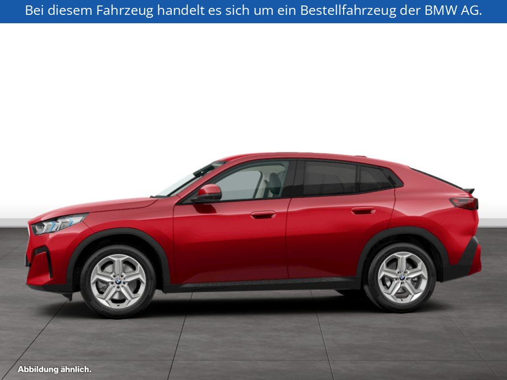 Fahrzeugabbildung BMW X2 sDrive20i