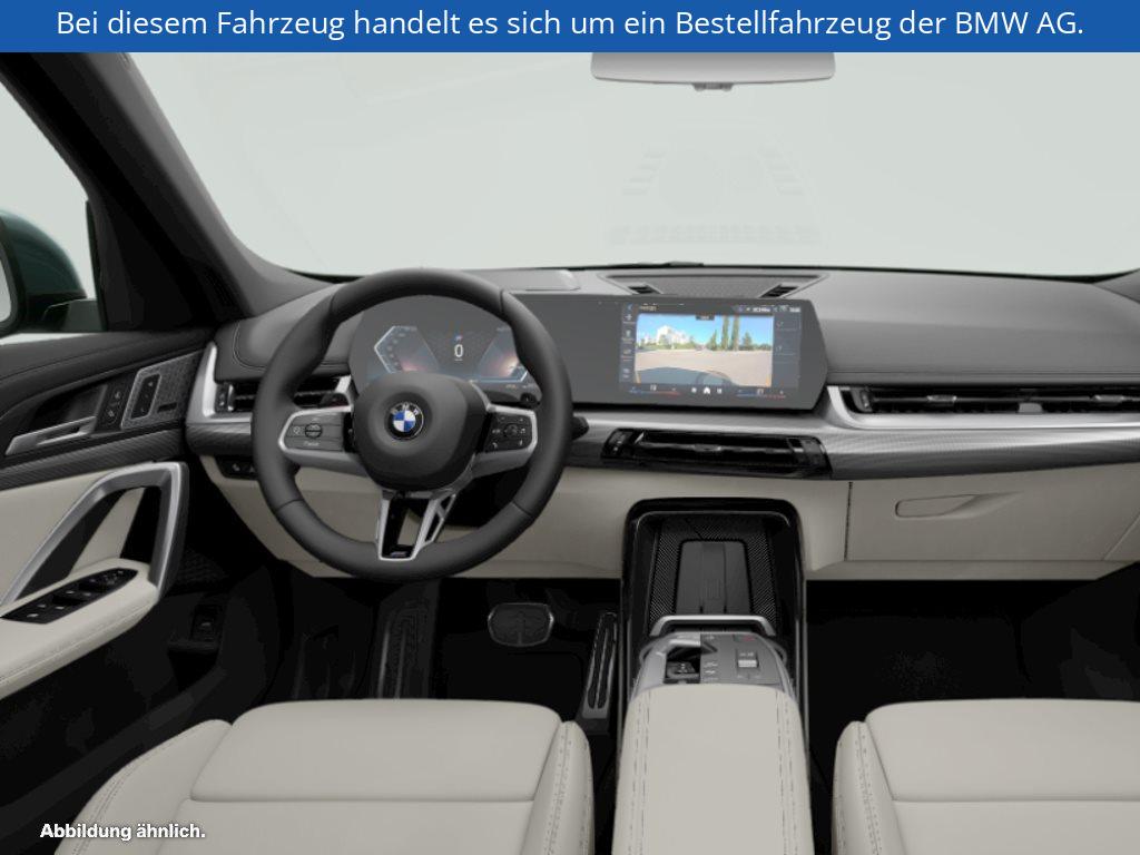 Fahrzeugabbildung BMW X1 xDrive23i