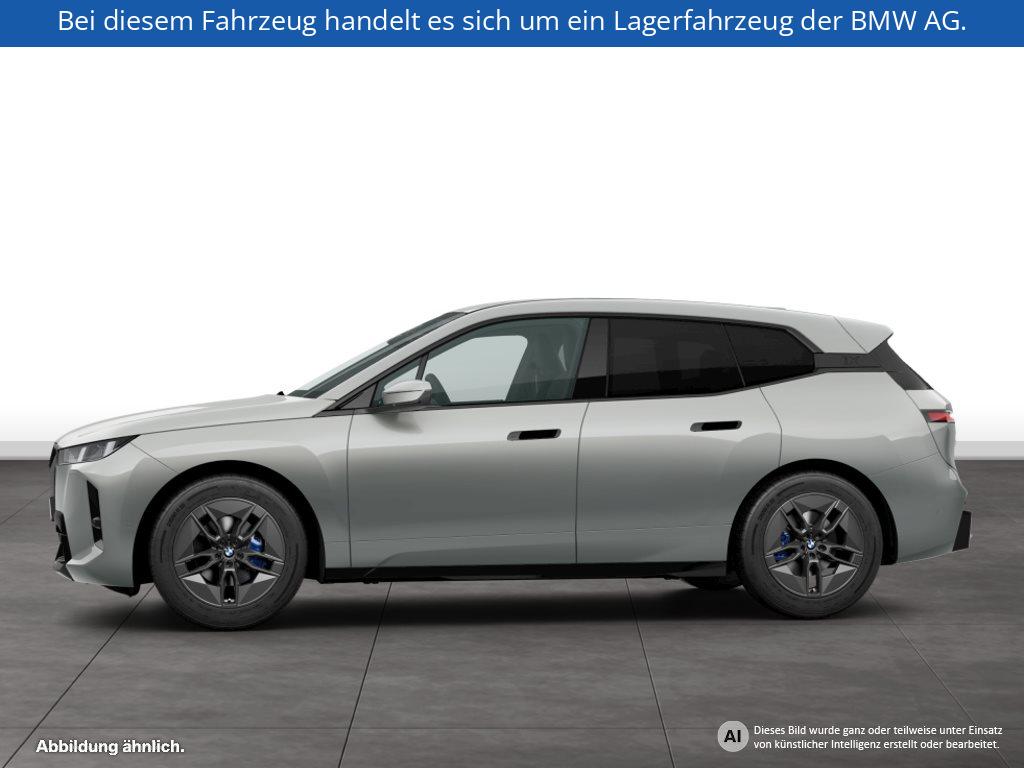Fahrzeugabbildung BMW iX xDrive45