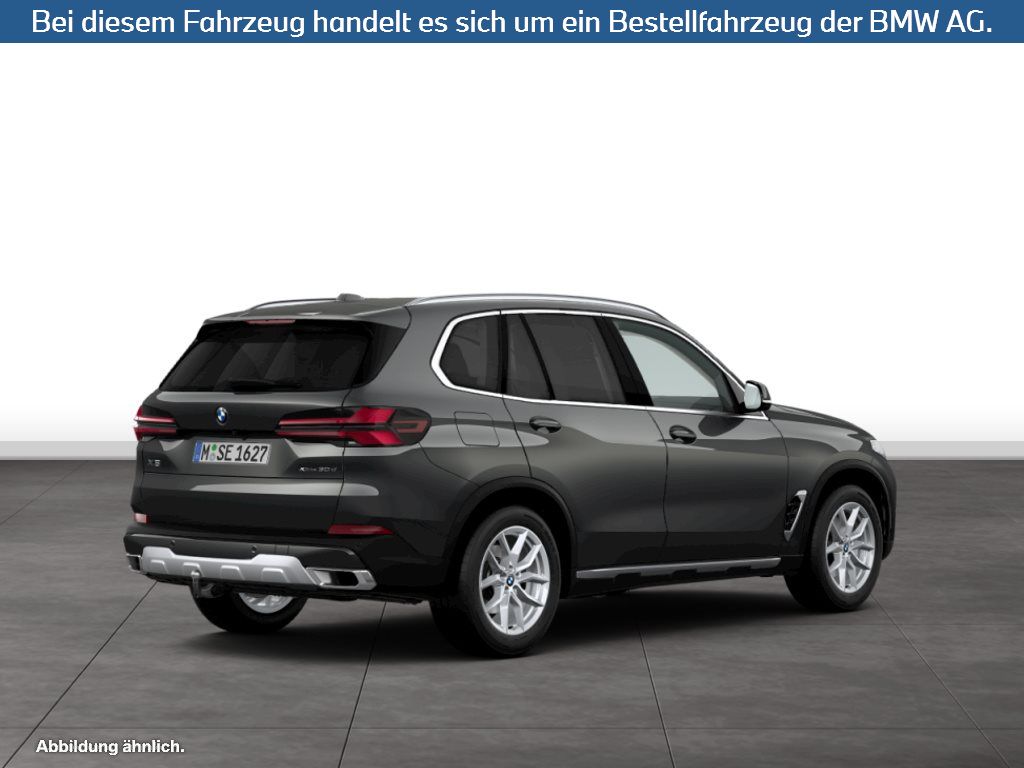Fahrzeugabbildung BMW X5 xDrive30d