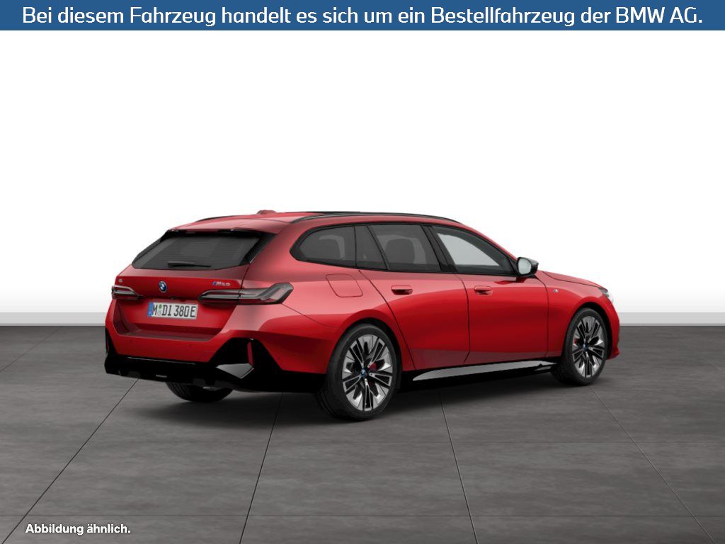 Fahrzeugabbildung BMW i5 M60 xDrive Touring
