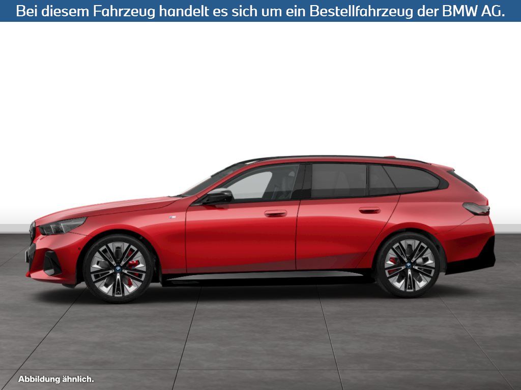 Fahrzeugabbildung BMW i5 M60 xDrive Touring