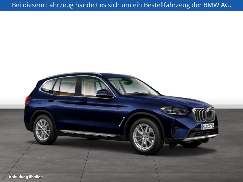 Fahrzeugabbildung BMW X3 xDrive30e