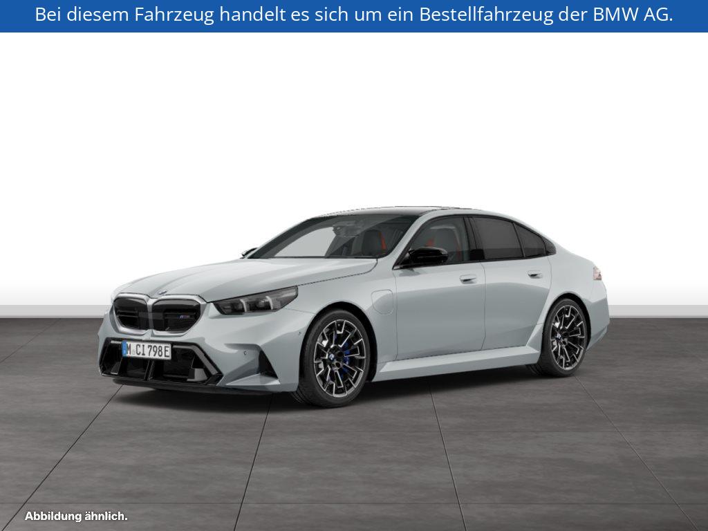 BMW M5 Limousine
