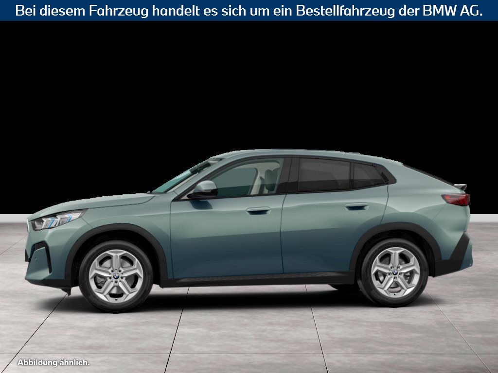 Fahrzeugabbildung BMW X2 sDrive20i