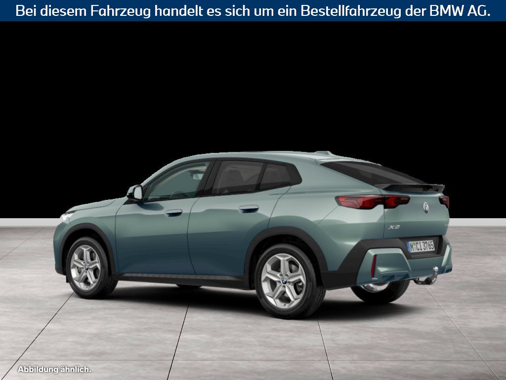 Fahrzeugabbildung BMW X2 sDrive20i