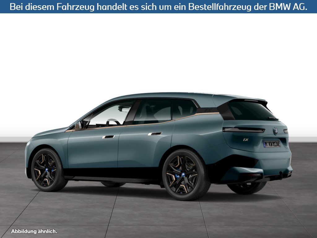 Fahrzeugabbildung BMW iX xDrive50