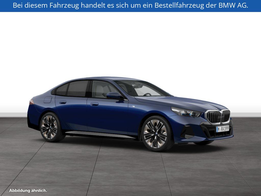 Fahrzeugabbildung BMW 520d xDrive Limousine