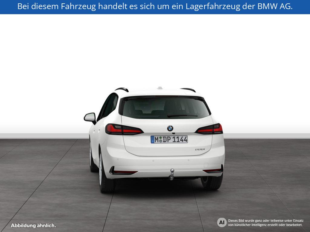 Fahrzeugabbildung BMW 220i Active Tourer