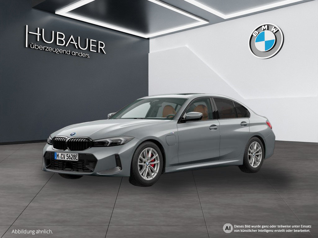 BMW 330e Limousine