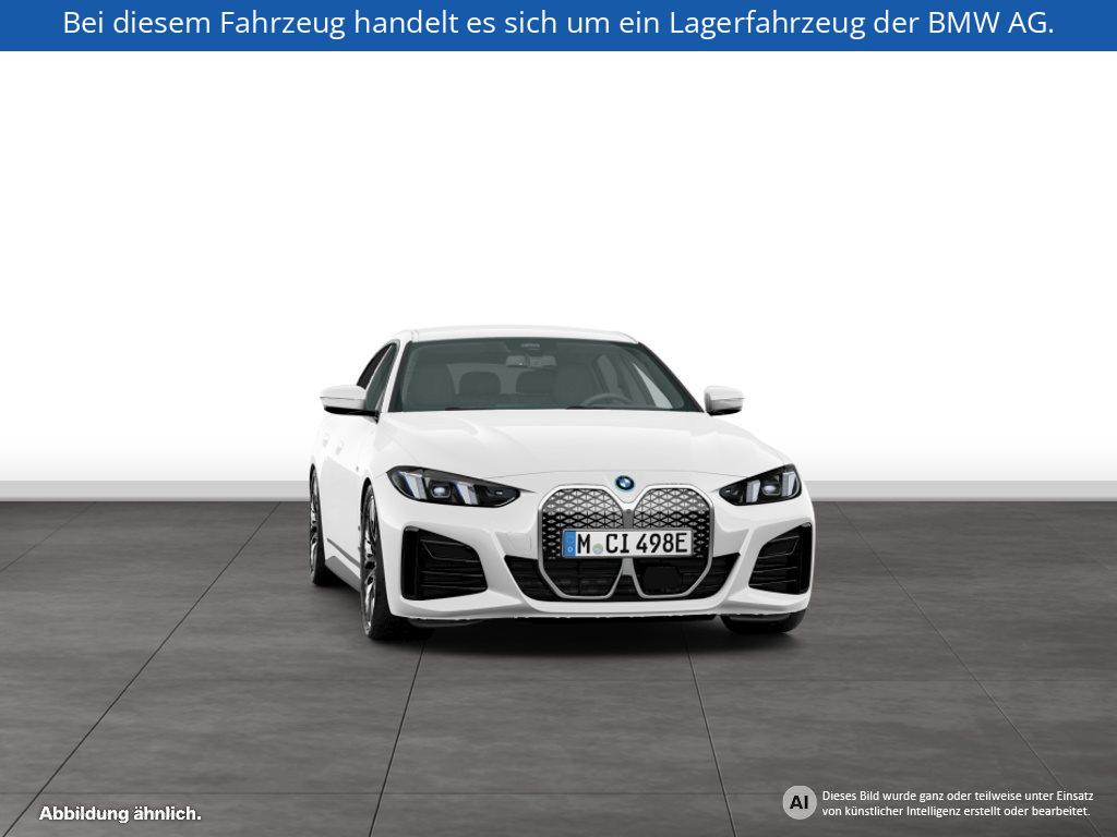 Fahrzeugabbildung BMW i4 xDrive40 Gran Coupé