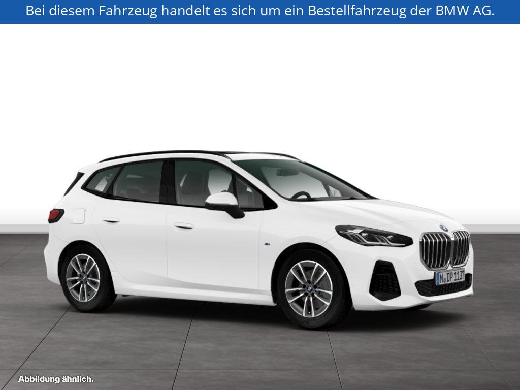 Fahrzeugabbildung BMW 218i Active Tourer
