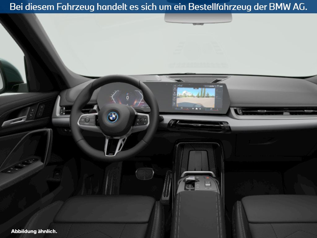 Fahrzeugabbildung BMW iX1 xDrive30