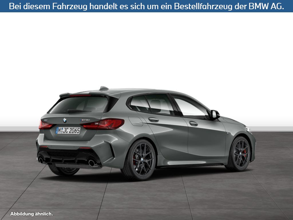 Fahrzeugabbildung BMW M135i xDrive