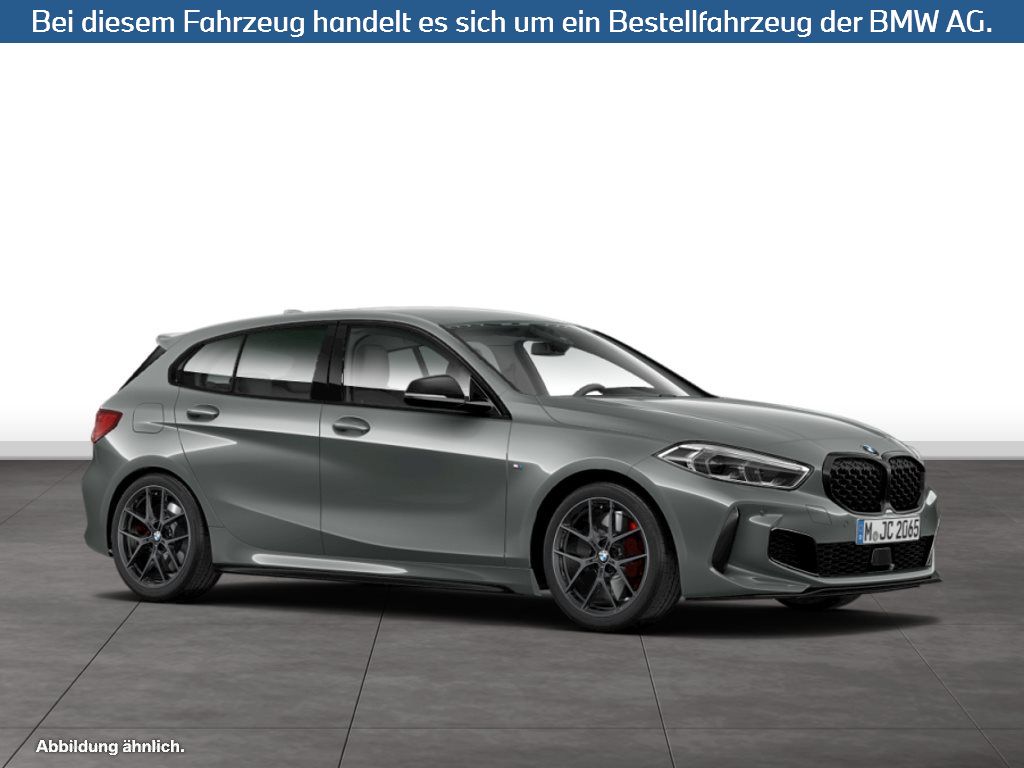 Fahrzeugabbildung BMW M135i xDrive