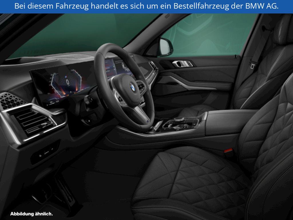 Fahrzeugabbildung BMW X5 xDrive30d