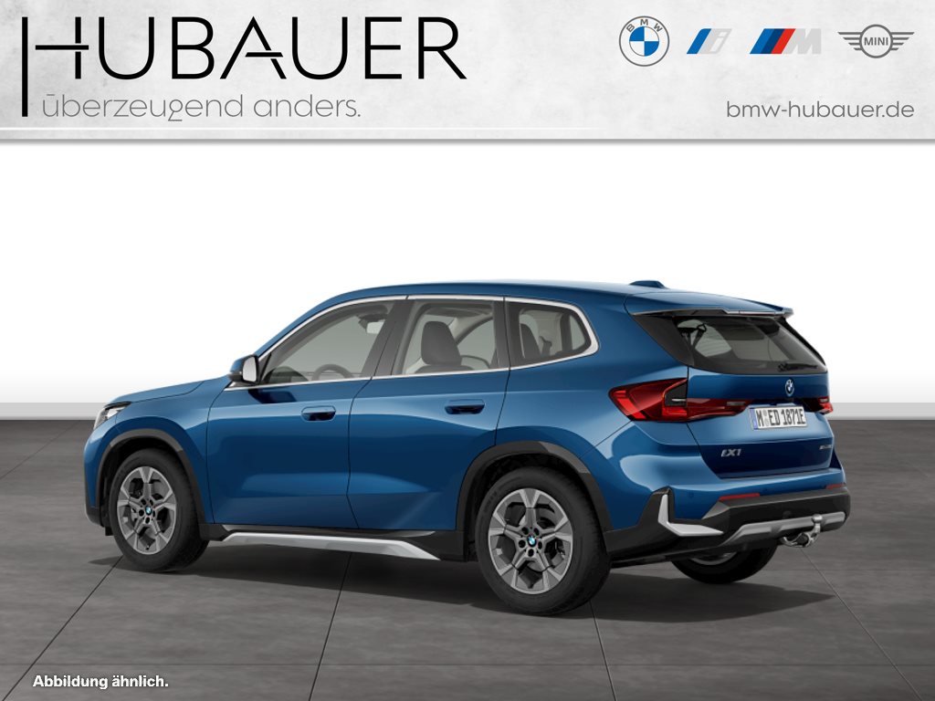 Fahrzeugabbildung BMW iX1 xDrive30 [xLine, HUD, AHK, HK Sound, 360°]
