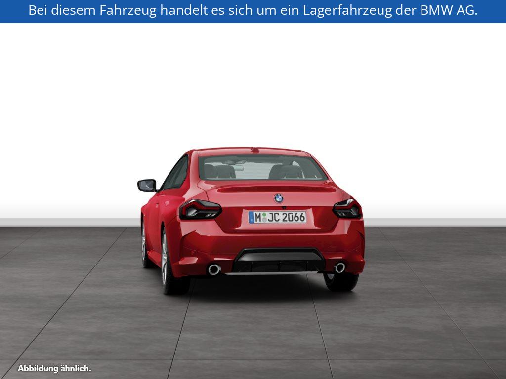 Fahrzeugabbildung BMW 220i Coupé
