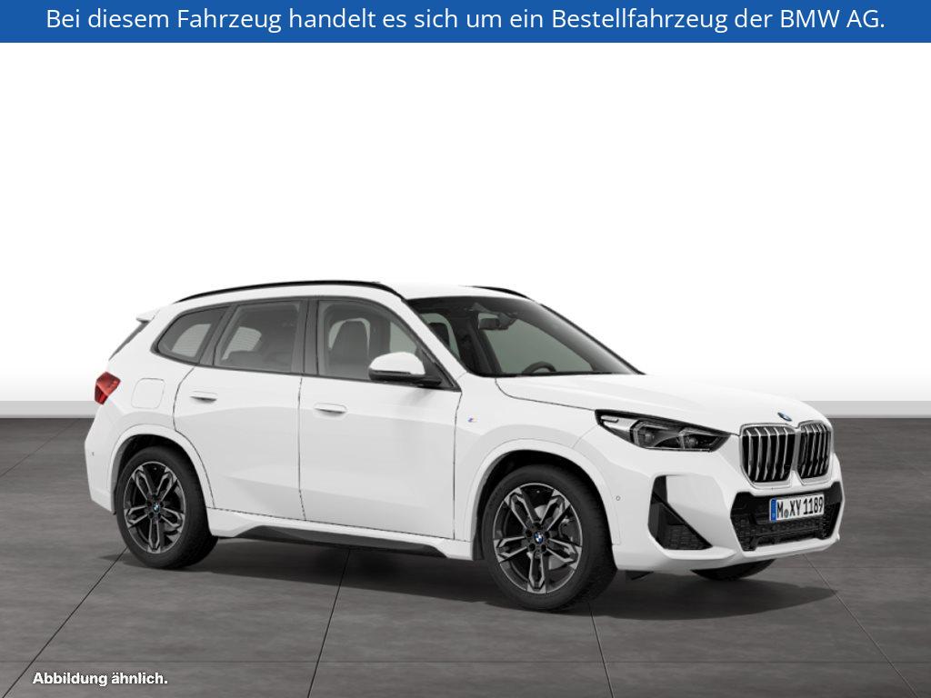 Fahrzeugabbildung BMW X1 sDrive20i