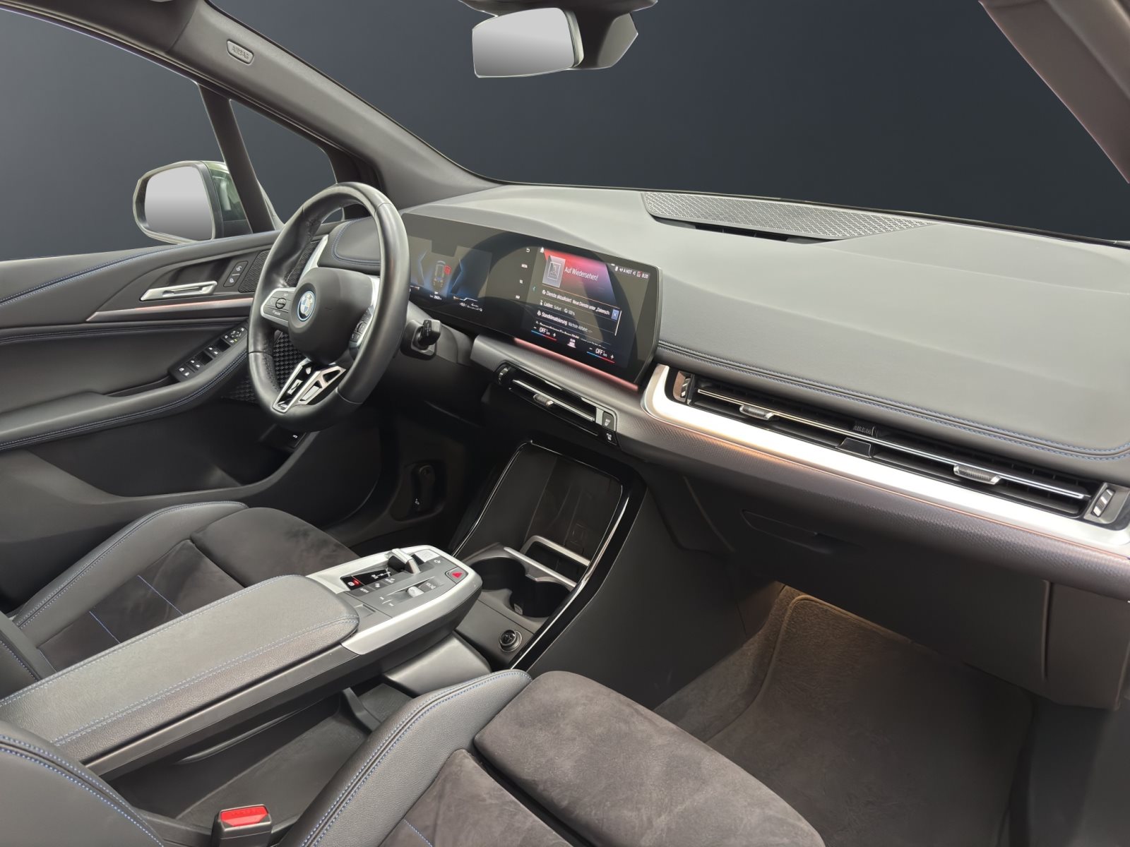 Fahrzeugabbildung BMW 225e xDrive Active Tourer [M Sport, RFK, SHZ]