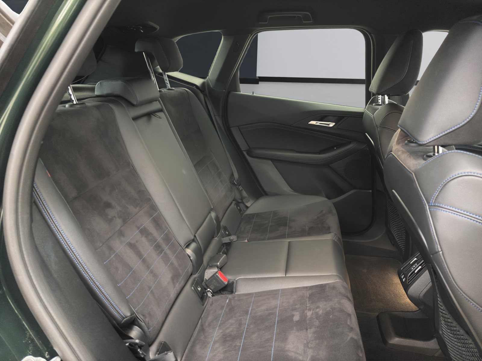 Fahrzeugabbildung BMW 225e xDrive Active Tourer [M Sport, RFK, SHZ]