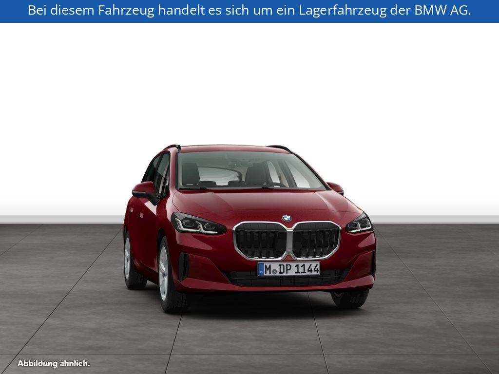 Fahrzeugabbildung BMW 220i Active Tourer
