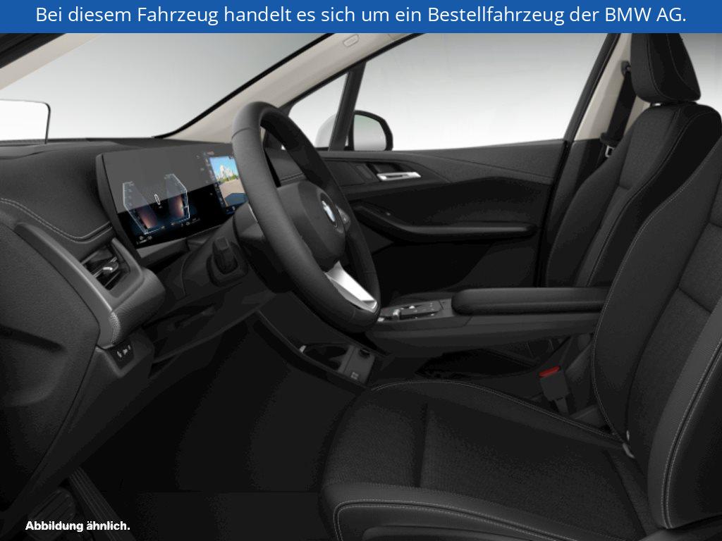 Fahrzeugabbildung BMW 220i Active Tourer