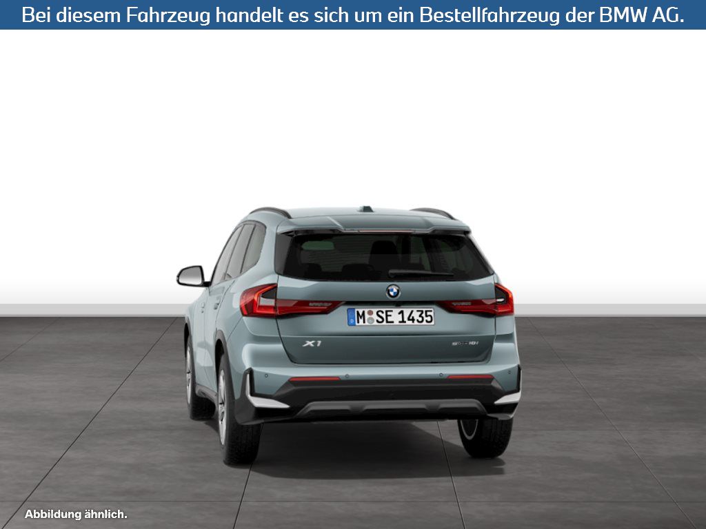 Fahrzeugabbildung BMW X1 sDrive18i SAV