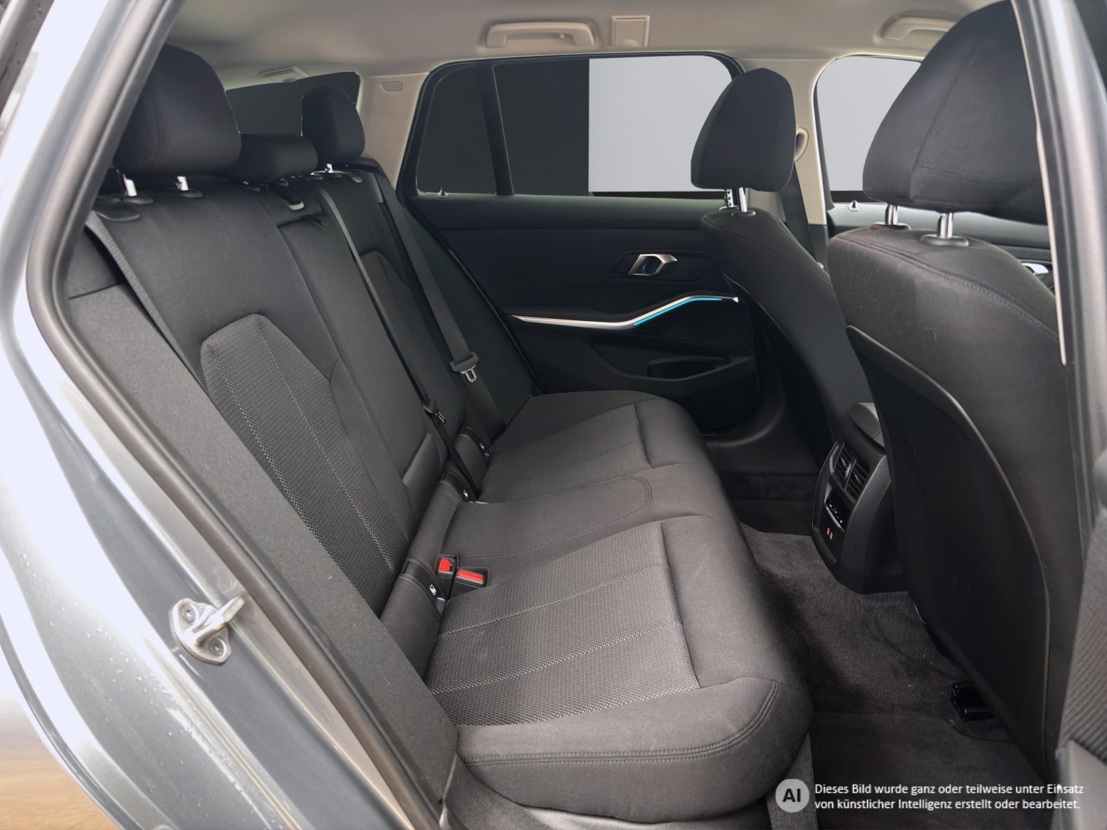 Fahrzeugabbildung BMW 320i Touring [LC+, HiFi, RFK, Anhängerkupplung]
