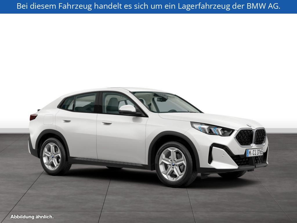Fahrzeugabbildung BMW X2 sDrive20d