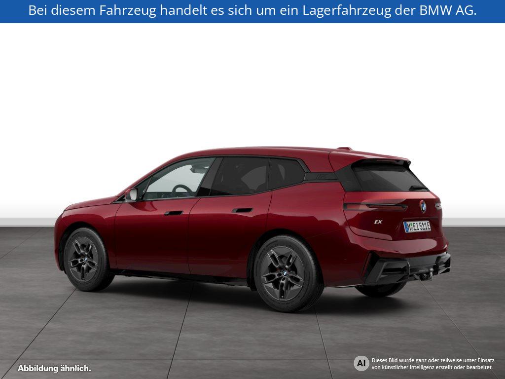 Fahrzeugabbildung BMW iX xDrive45