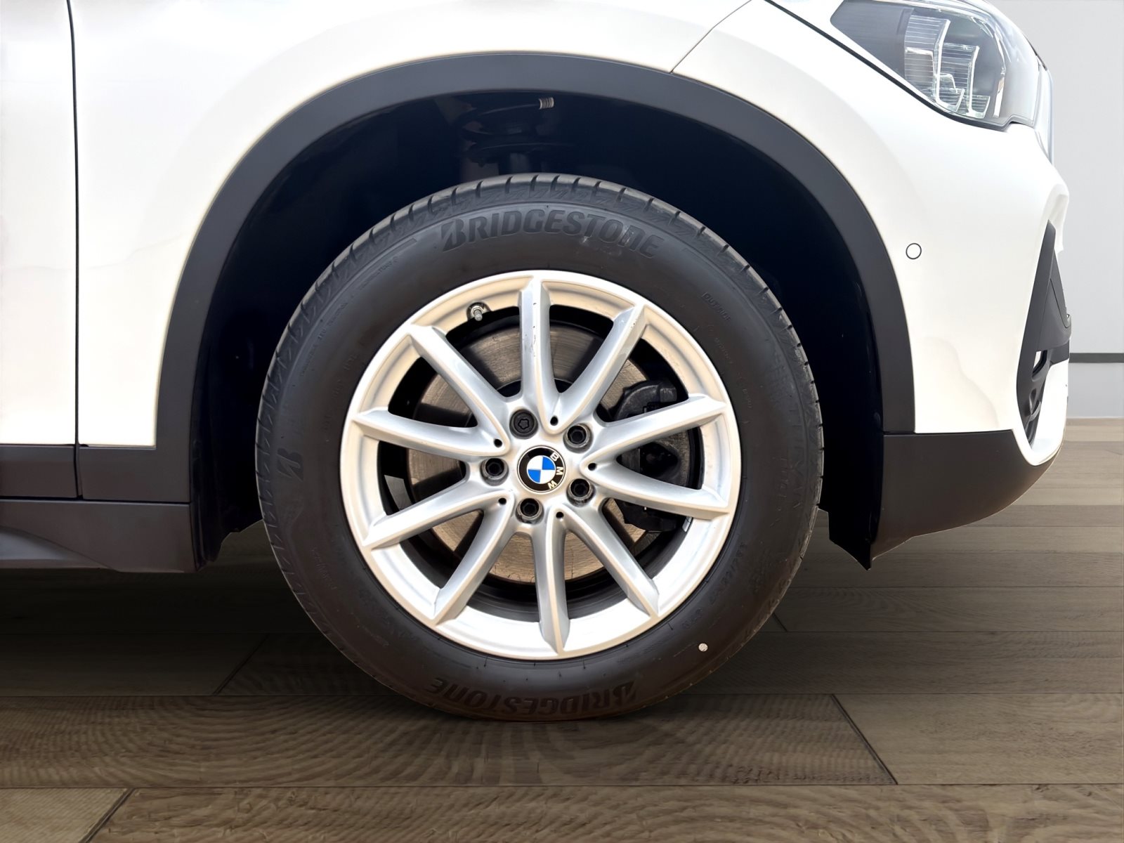 Fahrzeugabbildung BMW X1 sDrive20i [Advantage, Navi, LED, RFK, SHZ]