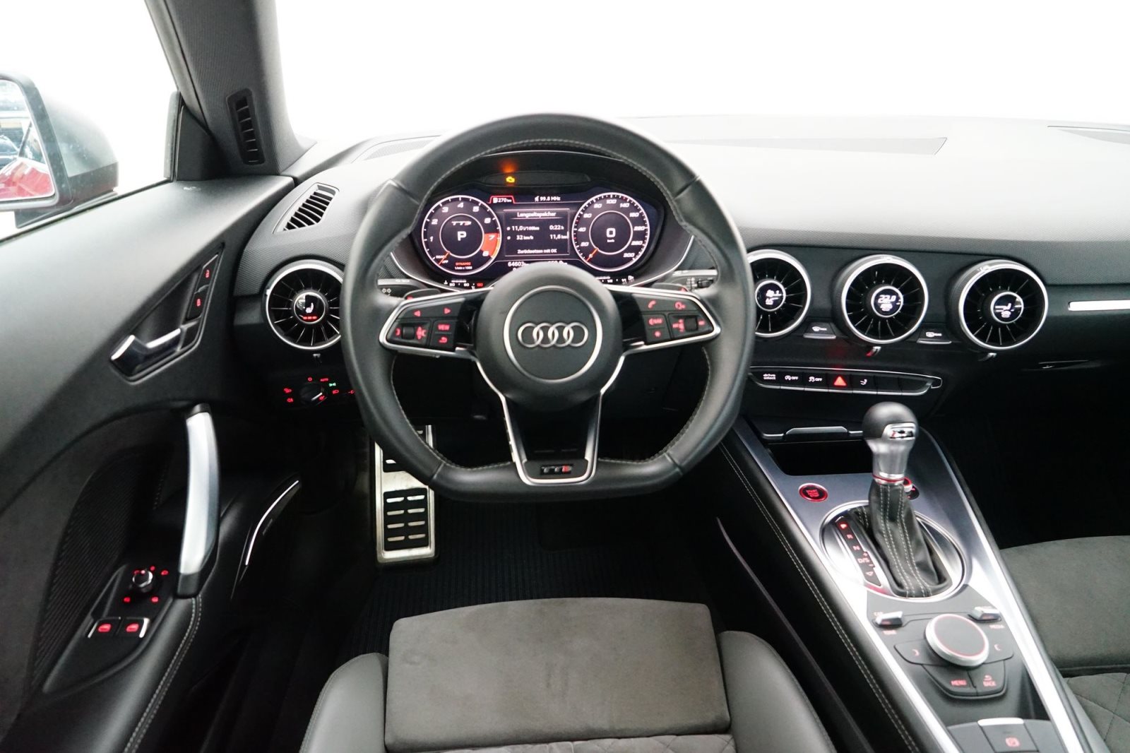 Fahrzeugabbildung Audi TT S Coupé [Matrix-LED, Bang&Olufsen, APS, 19 ]