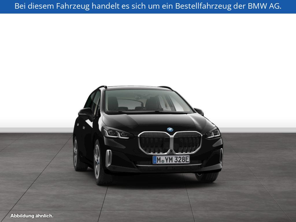 Fahrzeugabbildung BMW 230e xDrive Active Tourer