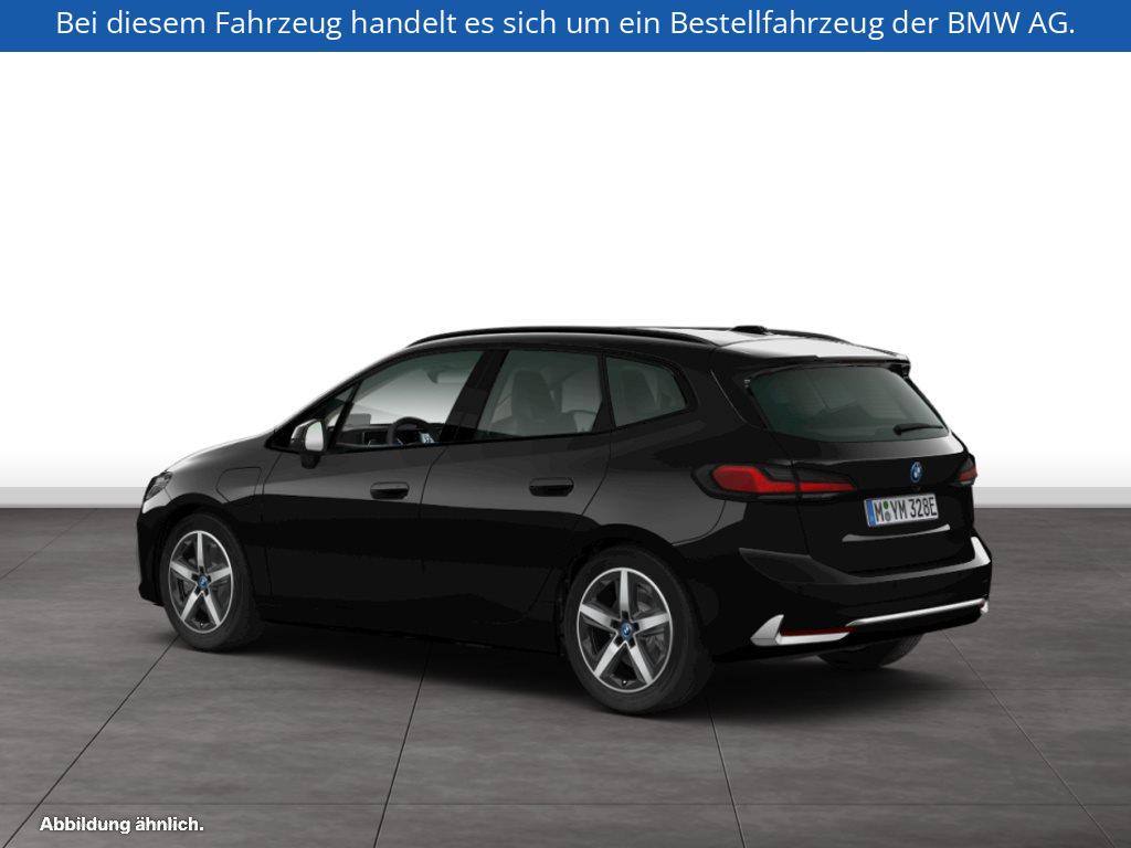 Fahrzeugabbildung BMW 230e xDrive Active Tourer