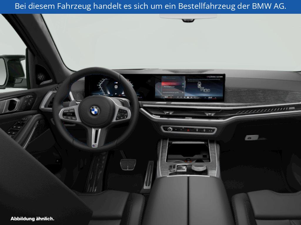 Fahrzeugabbildung BMW X7 M60i xDrive