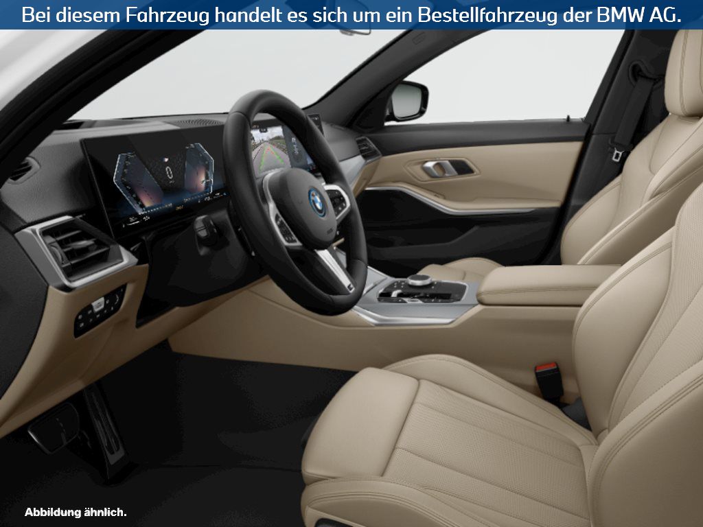 Fahrzeugabbildung BMW 330e Touring
