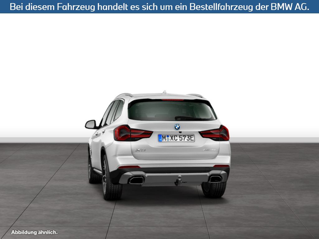 Fahrzeugabbildung BMW X3 xDrive30e