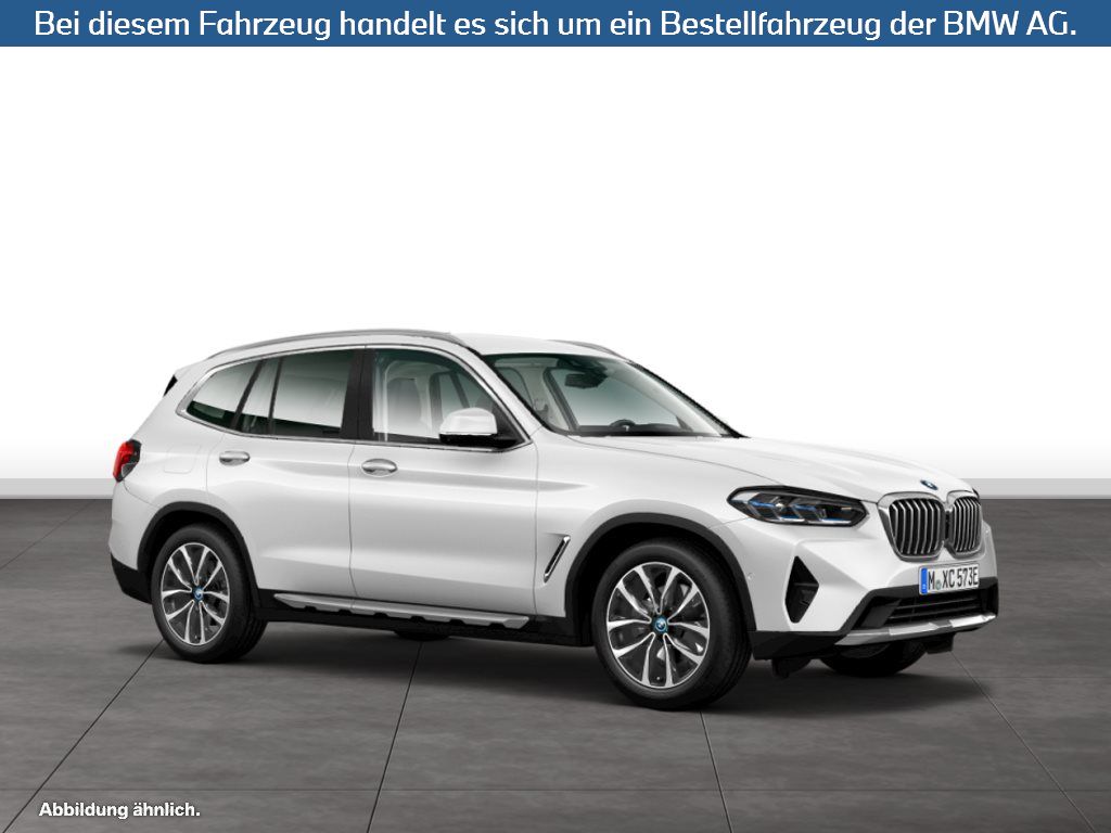Fahrzeugabbildung BMW X3 xDrive30e