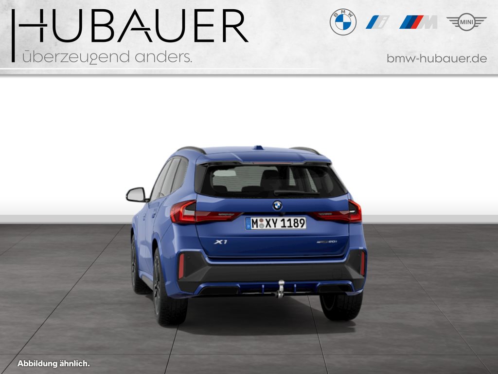 Fahrzeugabbildung BMW X1 sDrive20i [M Sport, HUD, AHK, ACC, RFK, 19 LMR]