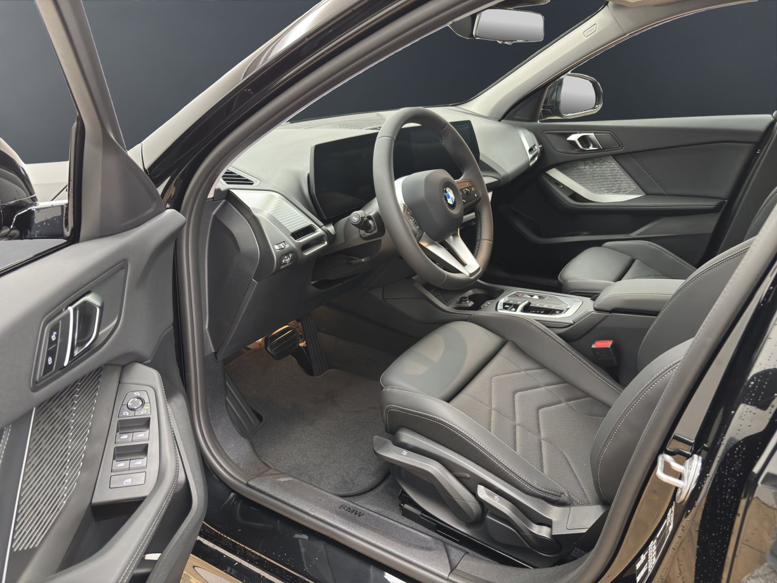 Fahrzeugabbildung BMW 120 [M Sport, Navi, 18 LMR, RFK, SHZ, LED] DAB