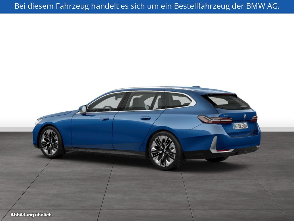Fahrzeugabbildung BMW 520d xDrive Touring