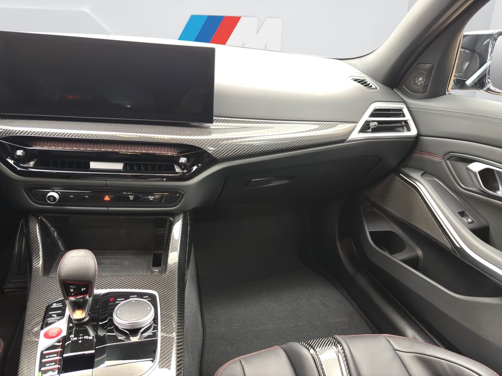 Fahrzeugabbildung BMW M3 CS Touring [Individual, Keramik, Carbon]