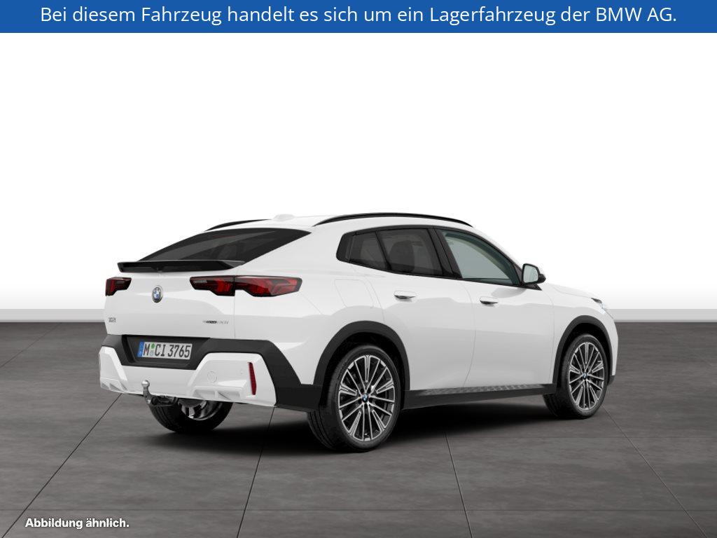 Fahrzeugabbildung BMW X2 sDrive20i