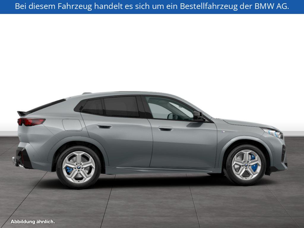 Fahrzeugabbildung BMW X2 M35i xDrive
