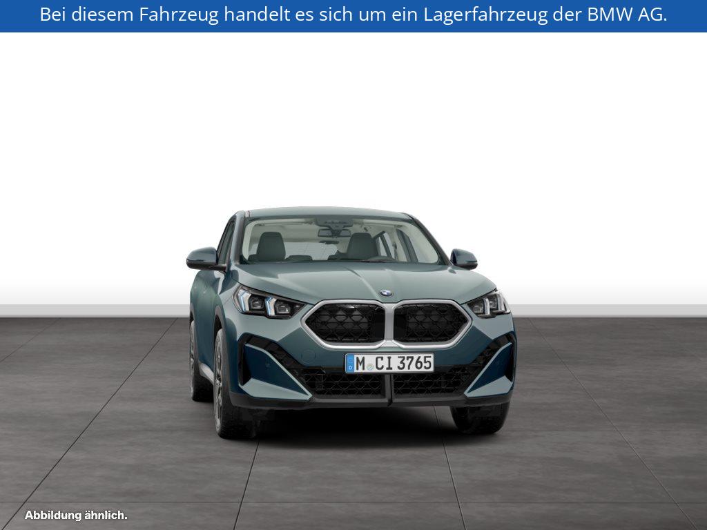 Fahrzeugabbildung BMW X2 sDrive20i